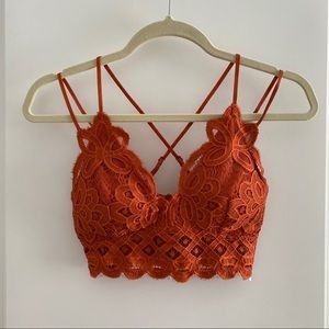 Anemone lace crochet bralette in Rust